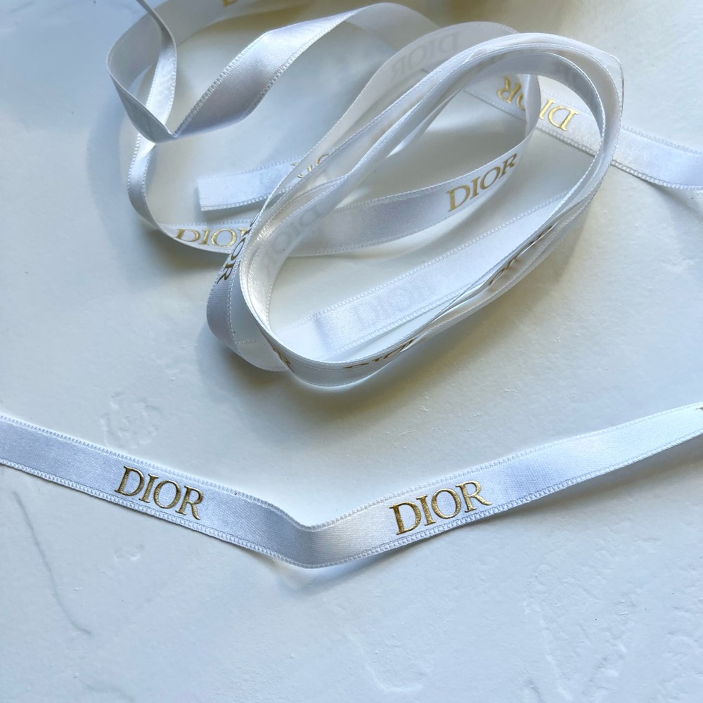 Authentic Dior White Ribbon - Picture 3 of 3